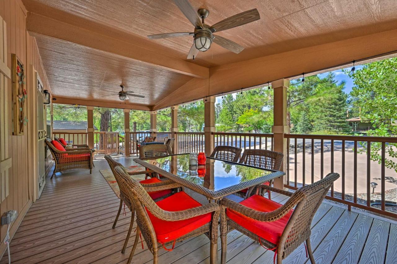Munds Park Cabin Retreat With Deck And Fire Pit! Luaran gambar